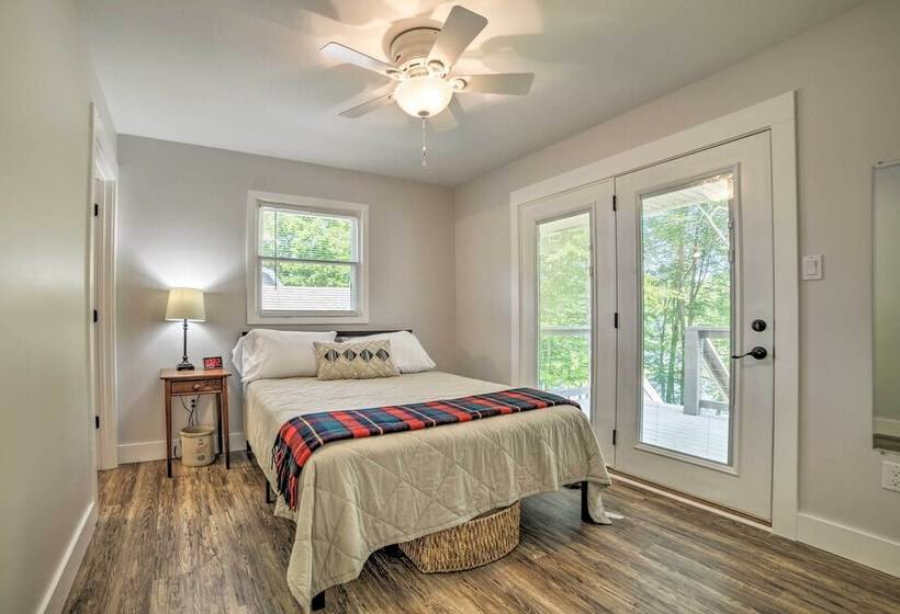 Lake Barkley Waterfront Home W/ Deck & Boat Dock!