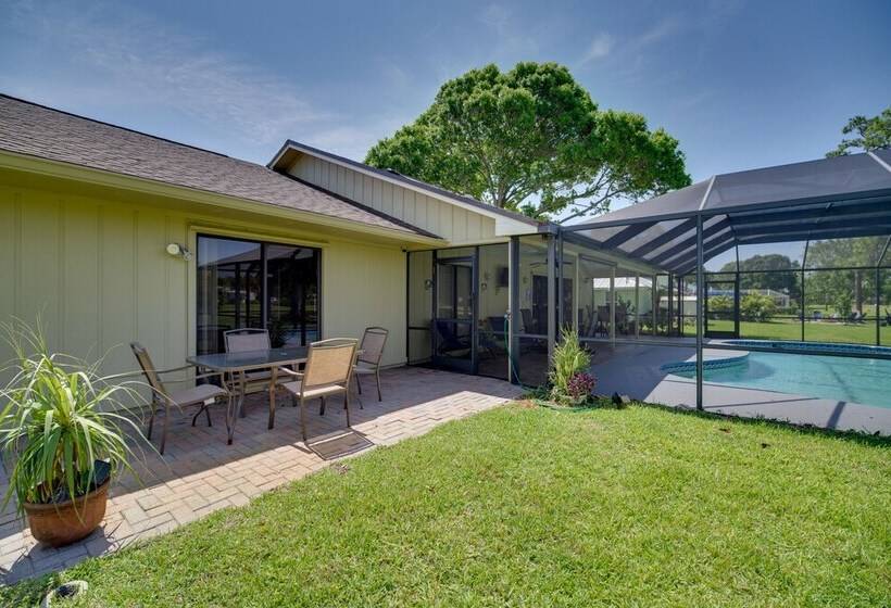 Lakewood Park Retreat On Fairway   4 Mi To Beach!