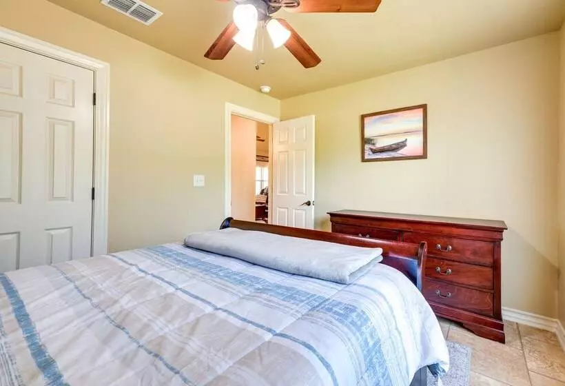 Lodge At Rocky Creek  W/ Private Hot Tub & Yard!