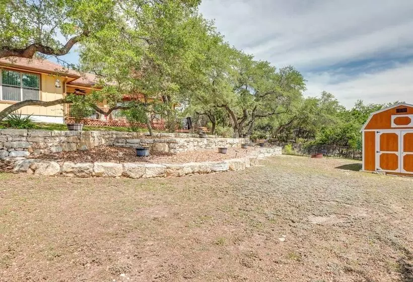 Lodge At Rocky Creek  W/ Private Hot Tub & Yard!