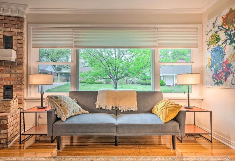 Newly Renovated Little Rock Escape W/ Yard!