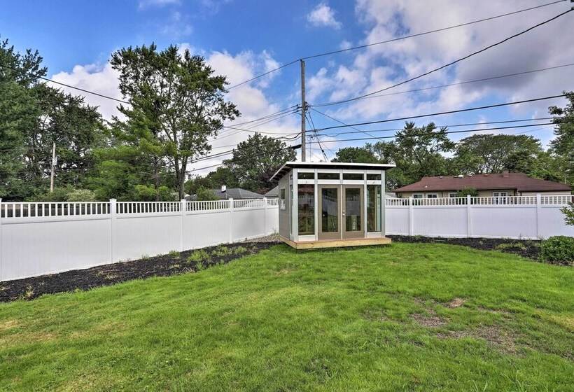 Parma Heights Home W/ Private Yard & Pergola