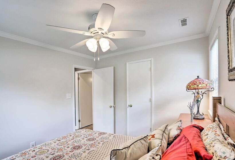 Parma Heights Home W/ Private Yard & Pergola