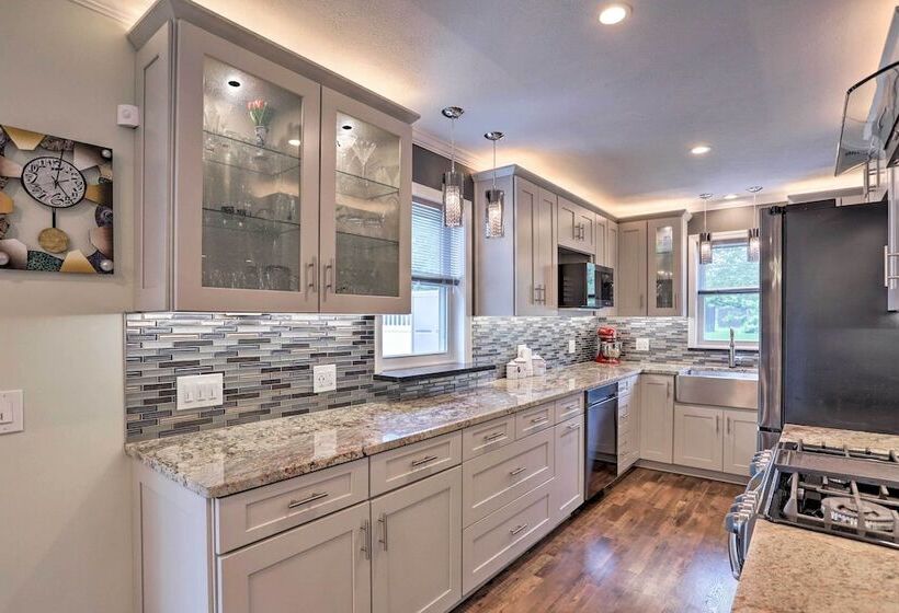 Parma Heights Home W/ Private Yard & Pergola