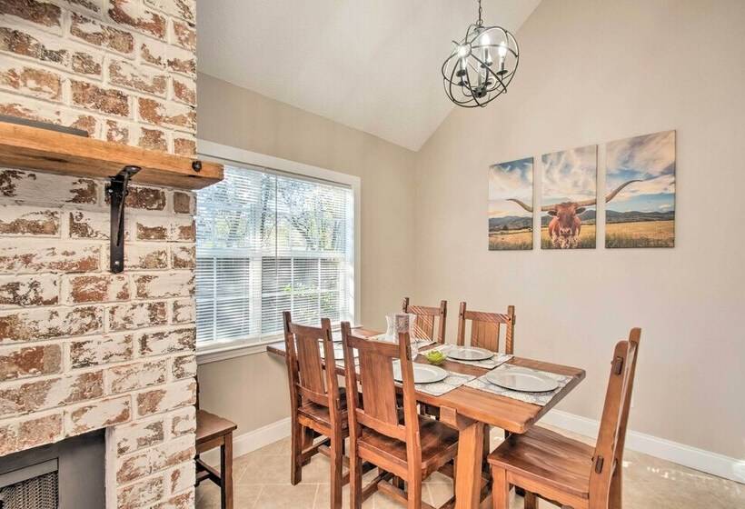 Pet Friendly A Frame Retreat Near Dtwn + Beaches!