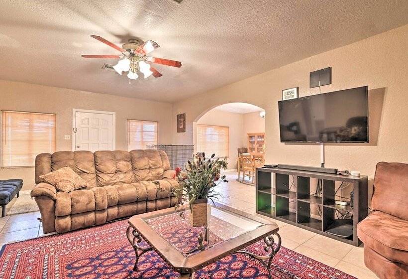 Pet Friendly Auburndale House W/ Lake Views!