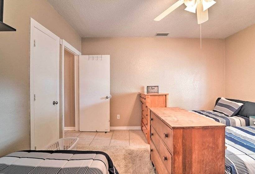 Pet Friendly Auburndale House W/ Lake Views!