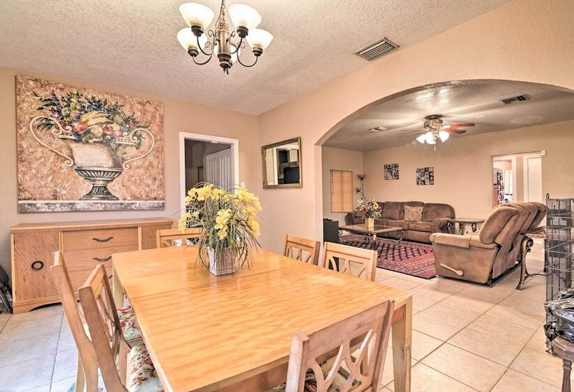 Pet Friendly Auburndale House W/ Lake Views!