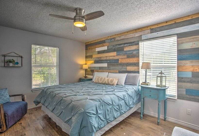 Pottsboro Home W/ Fire Pit < 1 Mi To Lake Texoma!