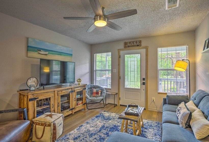 Pottsboro Home W/ Fire Pit < 1 Mi To Lake Texoma!