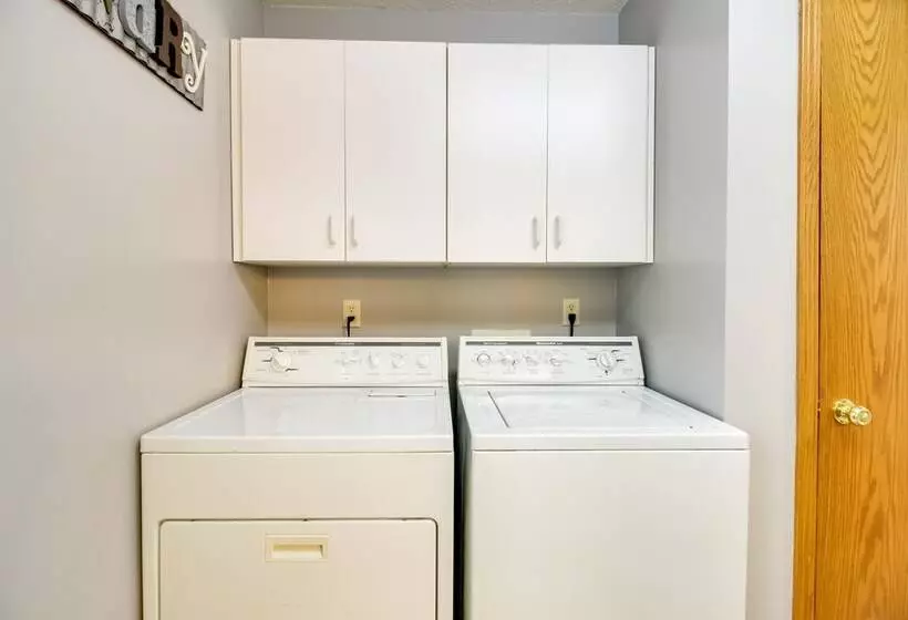 Private Lakefront Retreat W/ Hot Tub, Deck & Views