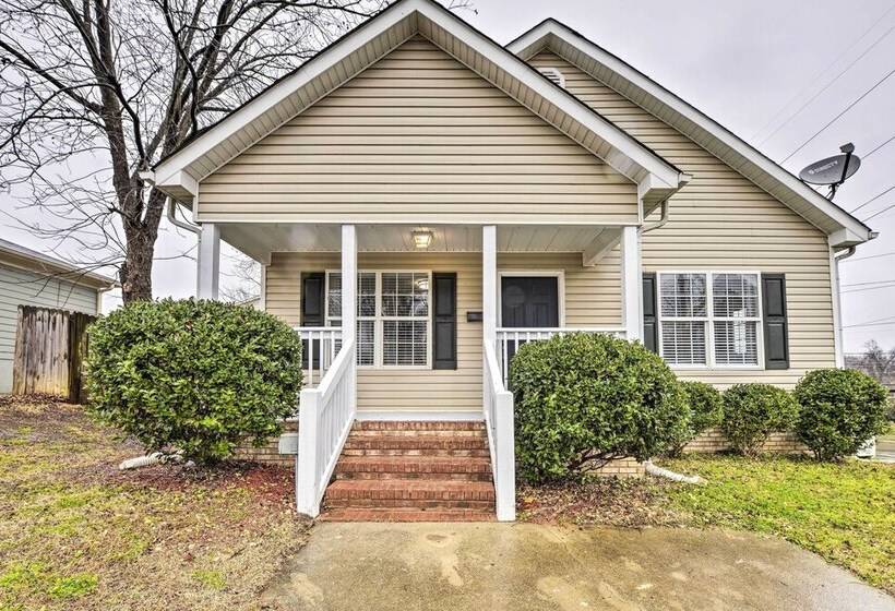 Renovated Raleigh Home 1/2 Mi To Downtown!