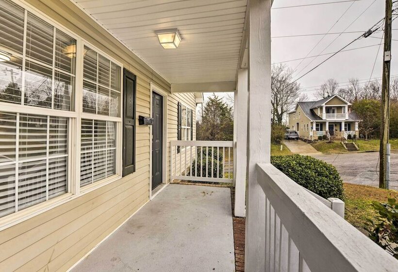 Renovated Raleigh Home 1/2 Mi To Downtown!