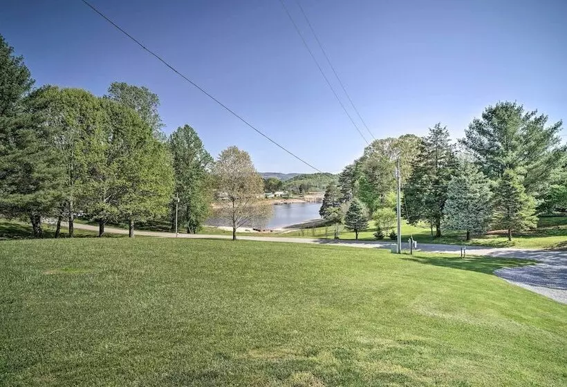 Rivers View   Cherokee Lake Cabin W/ Fire Pit!