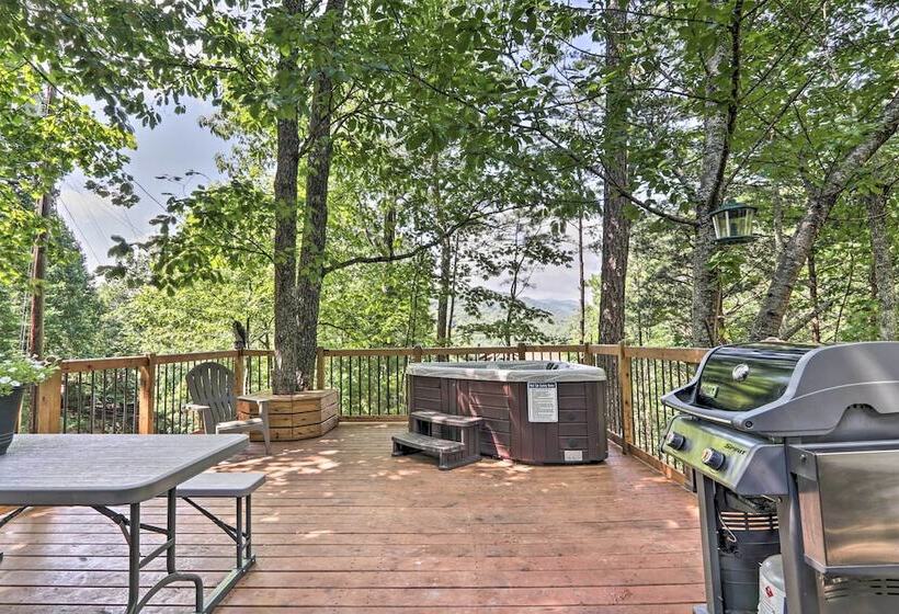 Mtn View Cabin W/ Hot Tub In Sevierville!