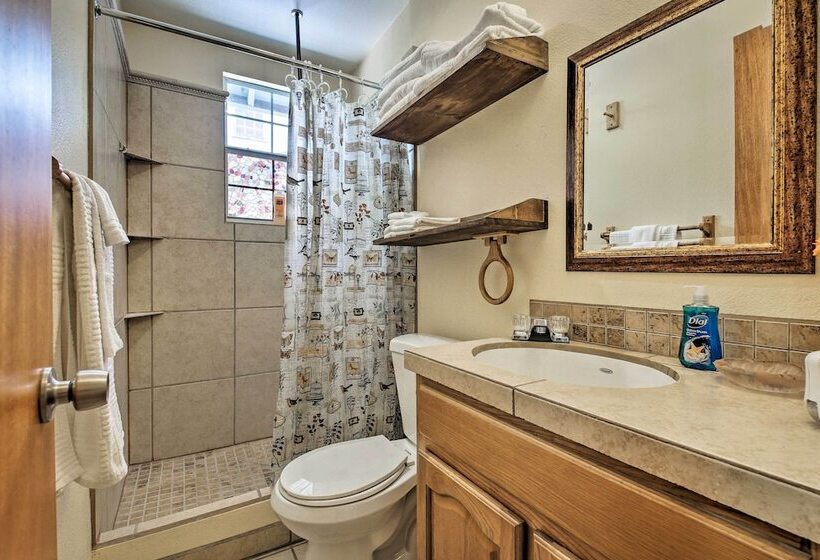 San Antonio House W/private Pool, Spa & Grill