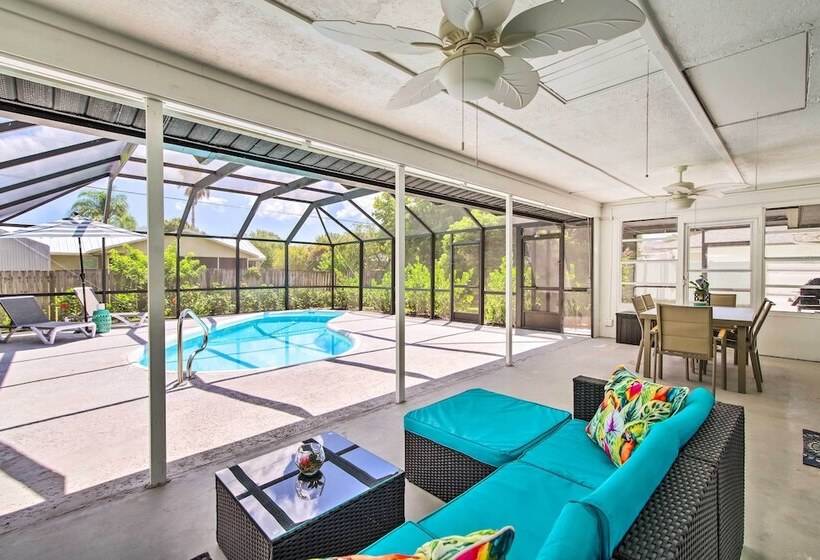 Bright Sebastian Home W/ Pool ~ 7 Mi To Beach!