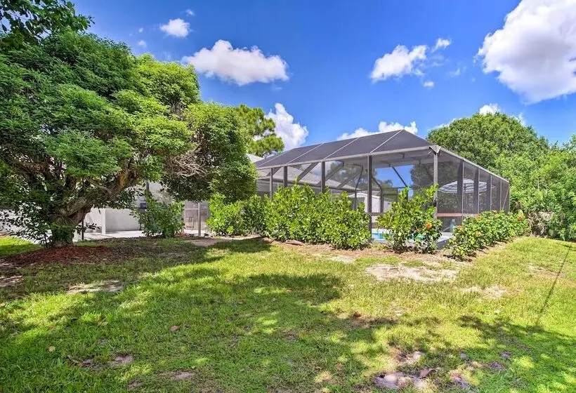 Bright Sebastian Home W/ Pool ~ 7 Mi To Beach!