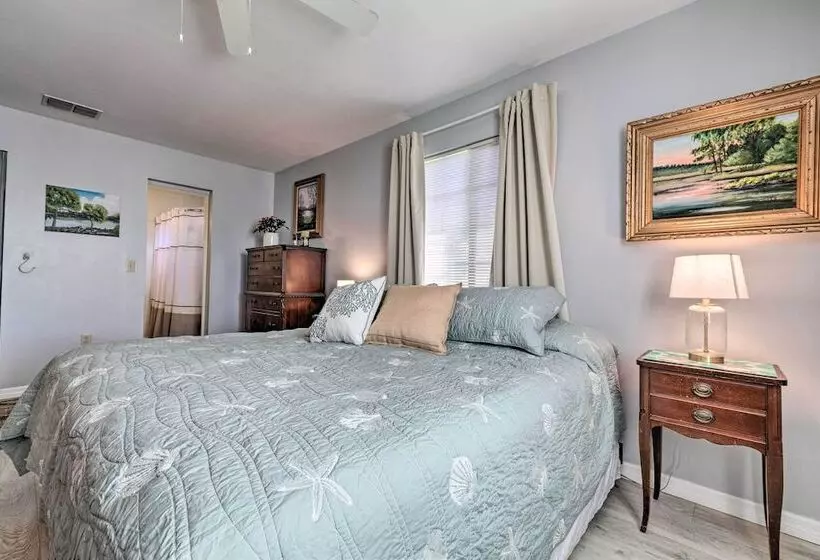 Serene Hudson Home On Canal W/ Direct Gulf Access