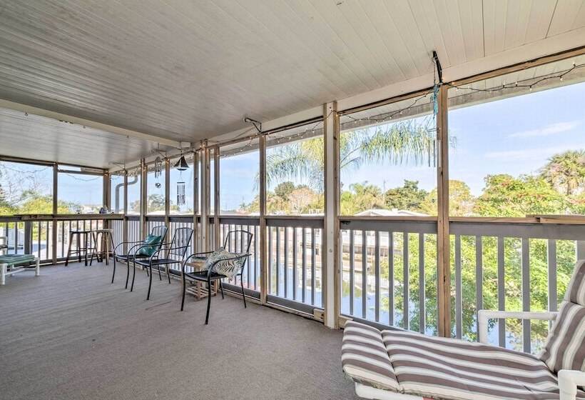 Serene Hudson Home On Canal W/ Direct Gulf Access