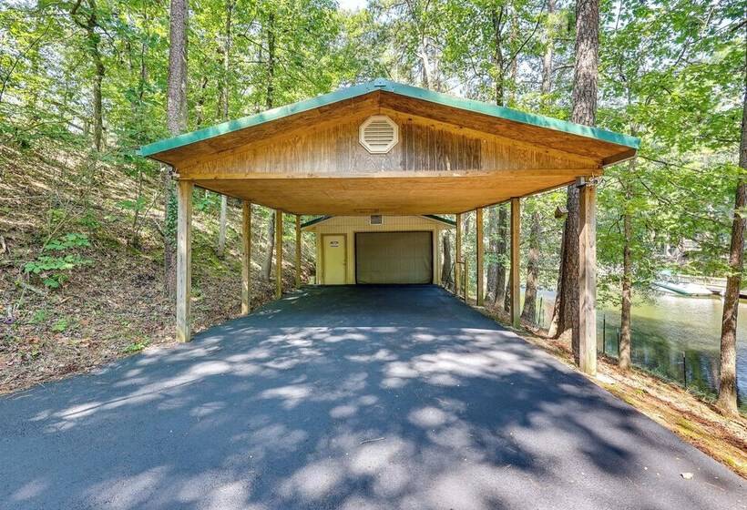 Serene Lake Hamilton Hideaway W/ Private Dock