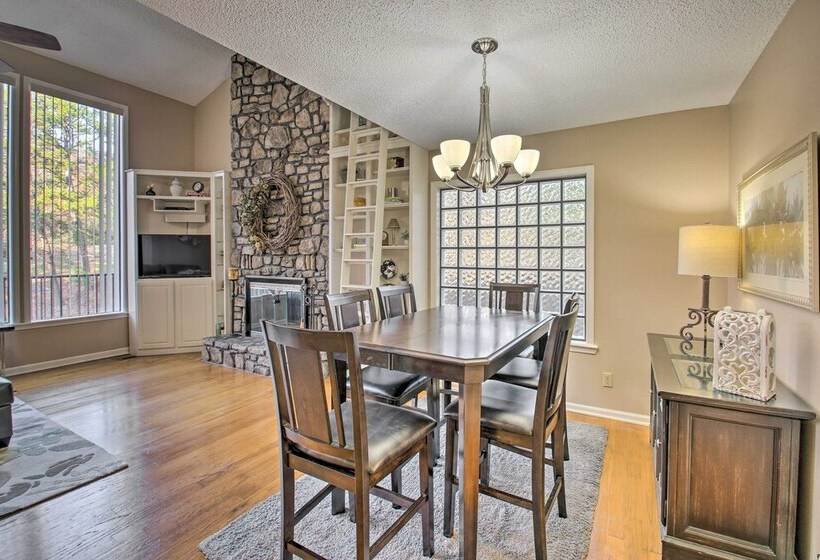 Serene Lake Hamilton Hideaway W/ Private Dock