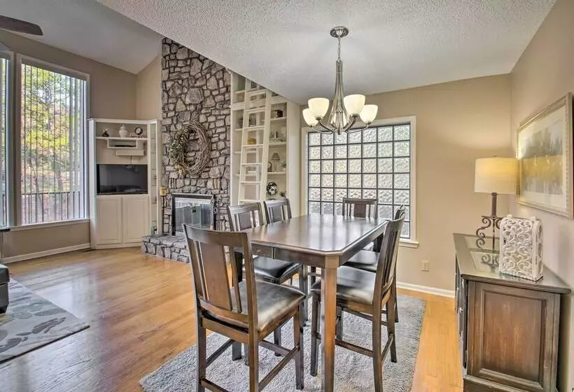 Serene Lake Hamilton Hideaway W/ Private Dock