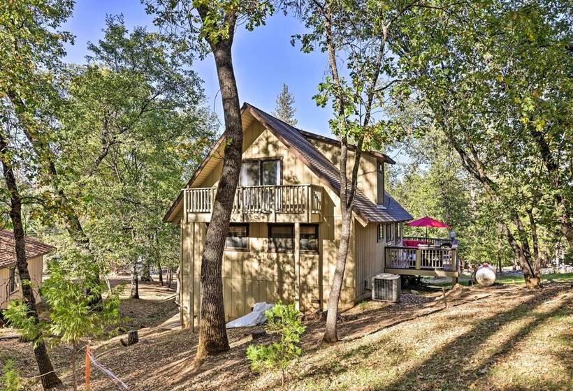 Spacious Groveland Cabin W/ Wraparound Deck!