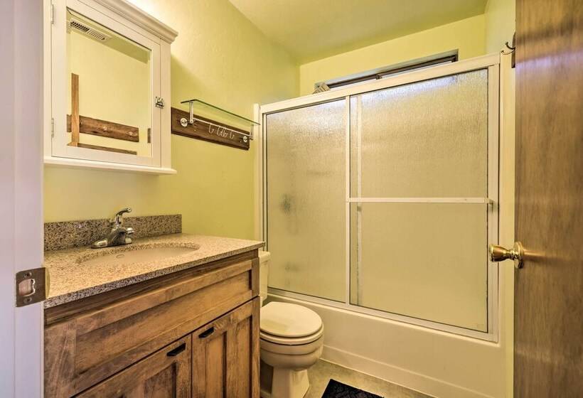 Spacious Groveland Cabin W/ Wraparound Deck!