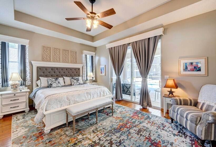 Patio + Grill: Spacious Getaway In Minneola!