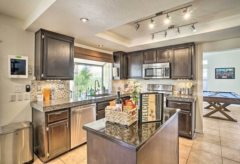 Home W/ Private Pool & Game Room In Indio!