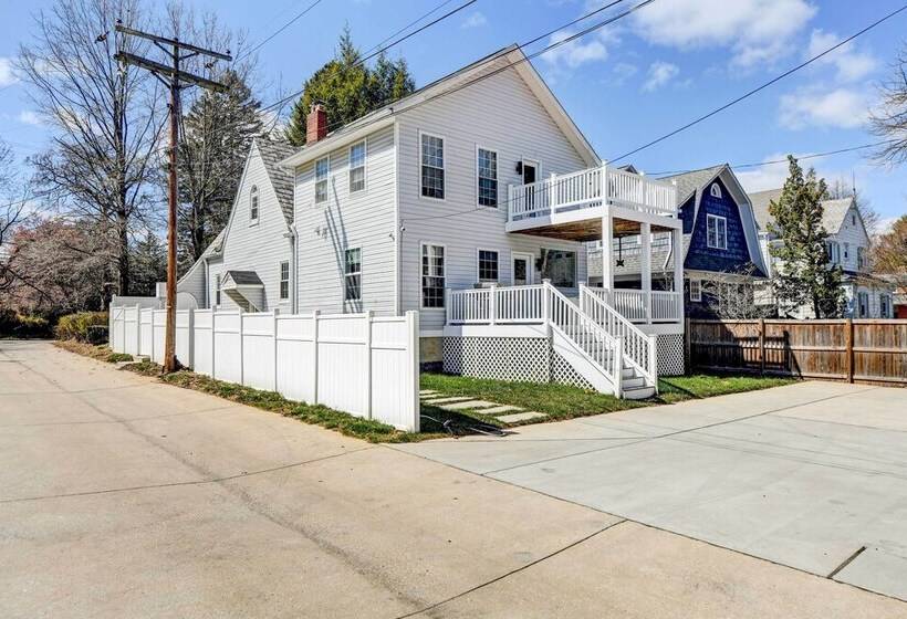 Updated Baltimore Home 8 Mi To Downtown!