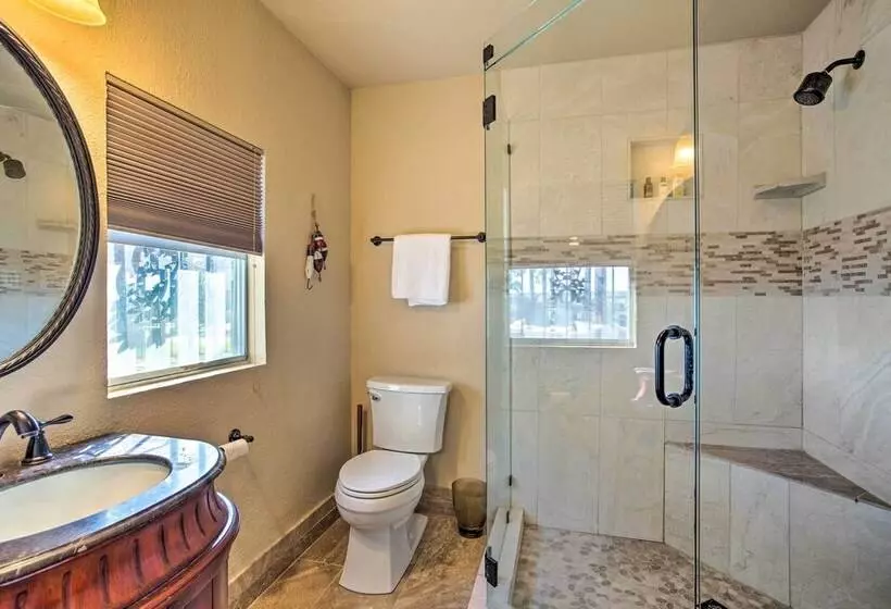 Dock & Fire Pit: Waterfront Cedar Creek Lake Home