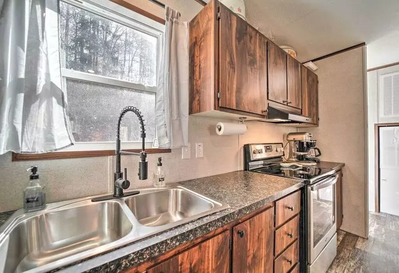 Asheville Area Home Near Blue Ridge Mountains