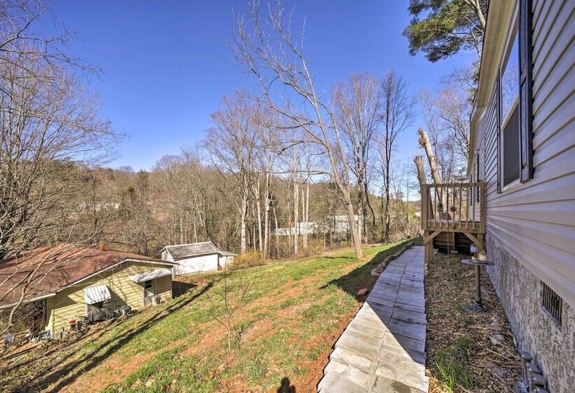 Asheville Area Home Near Blue Ridge Mountains