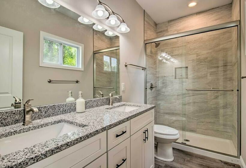 Asheville Retreat: Hot Tub, Yard & Game Room!