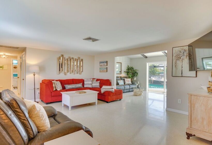 Canalfront Home W/ Dock & Pool: 5 Mi To Ft Myers!