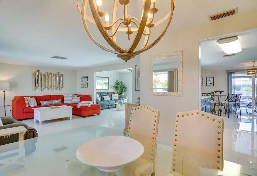 Canalfront Home W/ Dock & Pool: 5 Mi To Ft Myers!