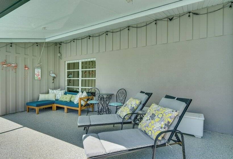 Canalfront Home W/ Dock & Pool: 5 Mi To Ft Myers!