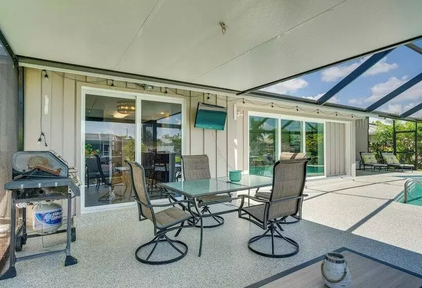Canalfront Home W/ Dock & Pool: 5 Mi To Ft Myers!