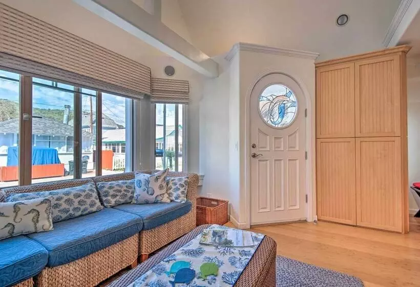 Catalina Island Home: Walk To Main Street Beach!