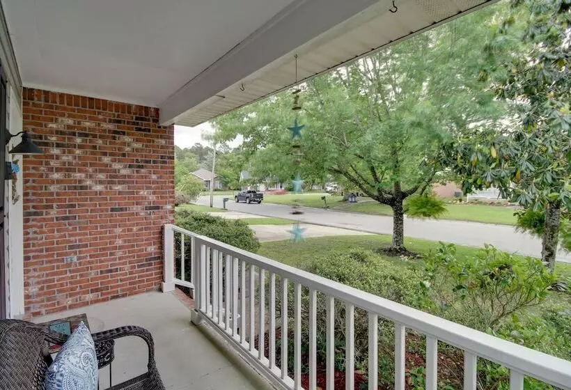 Charming Family Cottage Near Pass Christian Beach!