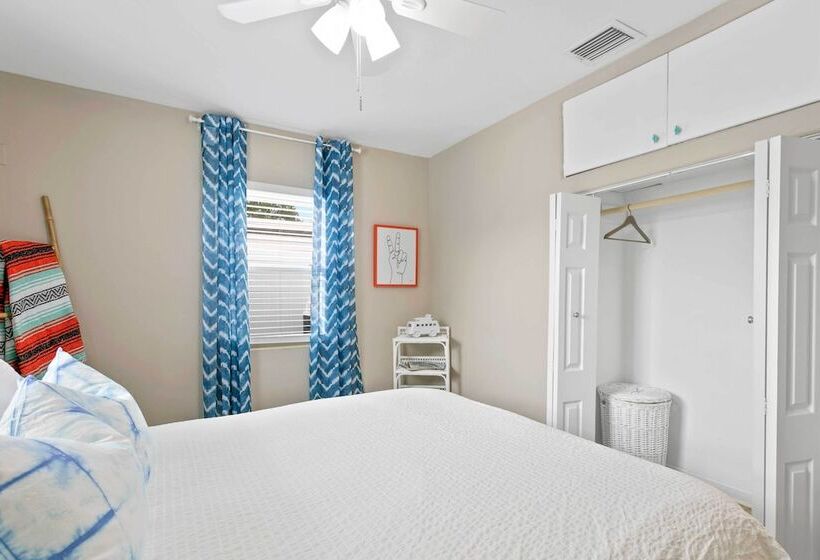 Chic Ocean Oasis W/ Heated Pool, 2 Blocks To Beach