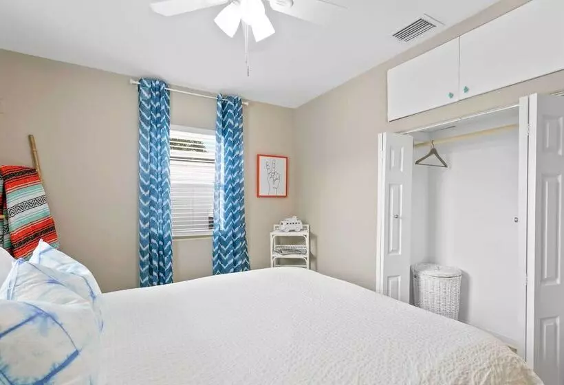 Chic Ocean Oasis W/ Heated Pool, 2 Blocks To Beach