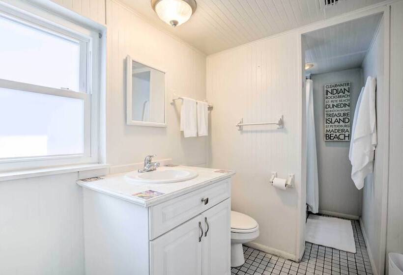 Chic Ocean Oasis W/ Heated Pool, 2 Blocks To Beach