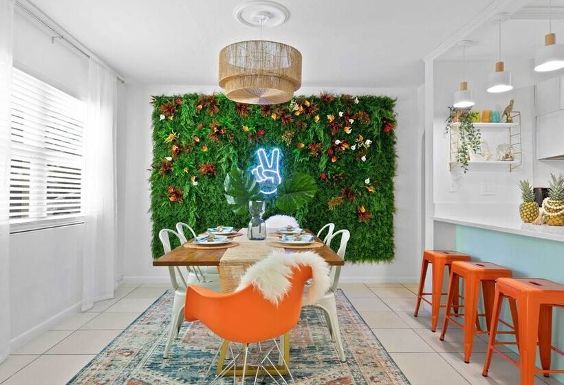 Chic Ocean Oasis W/ Heated Pool, 2 Blocks To Beach