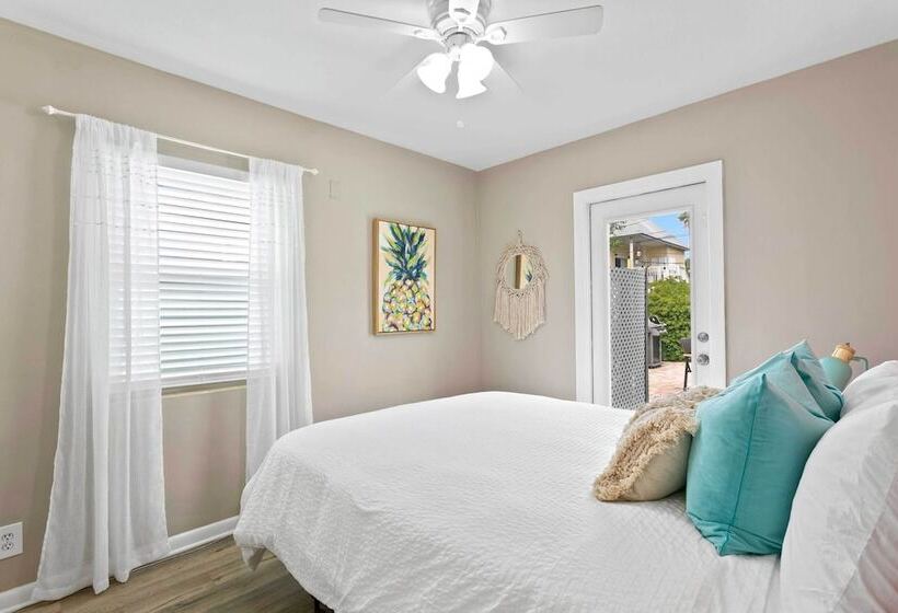 Chic Ocean Oasis W/ Heated Pool, 2 Blocks To Beach