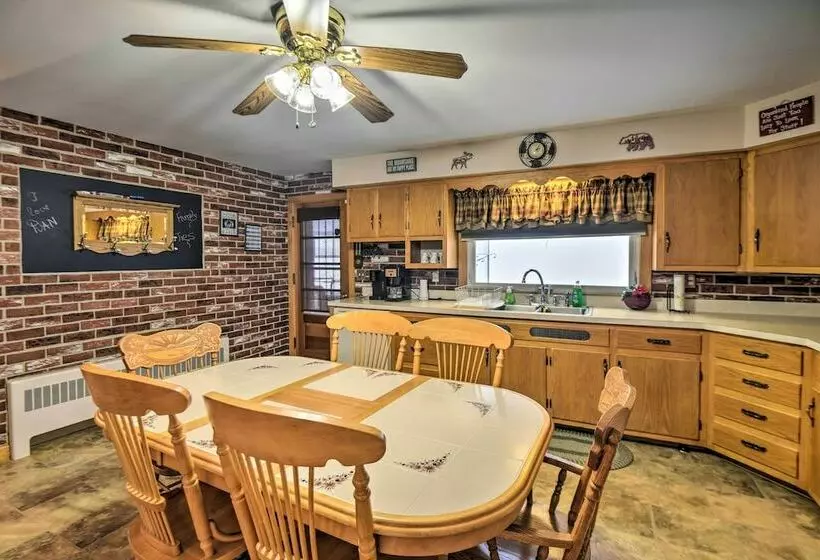 Cozy Home W/ Atv Trail Access In Berlin!