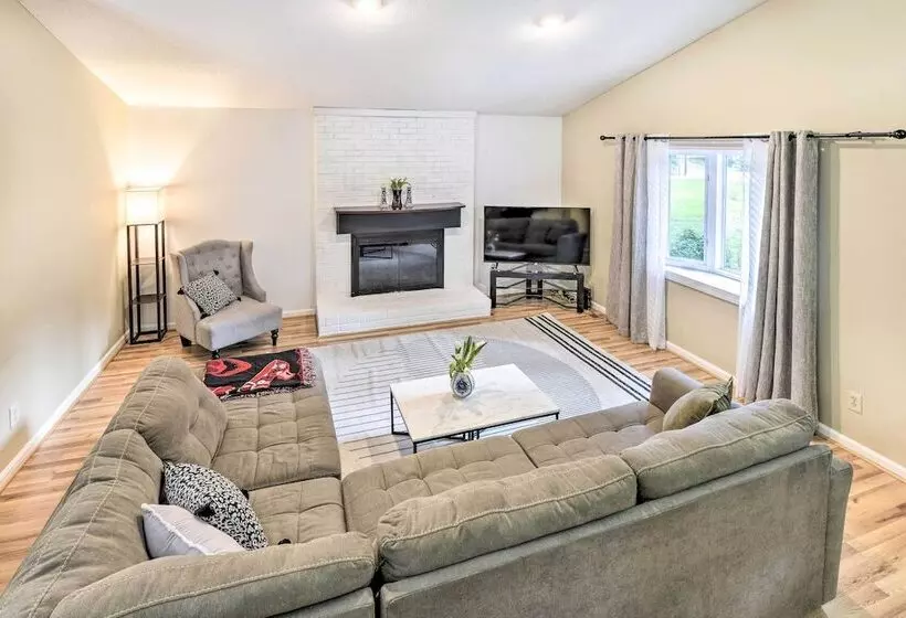 Cozy Cary Abode ~ 10 Mi To Downtown Raleigh!