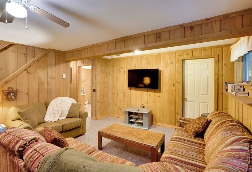 Cozy Wilmington Home W/ Community Amenities!